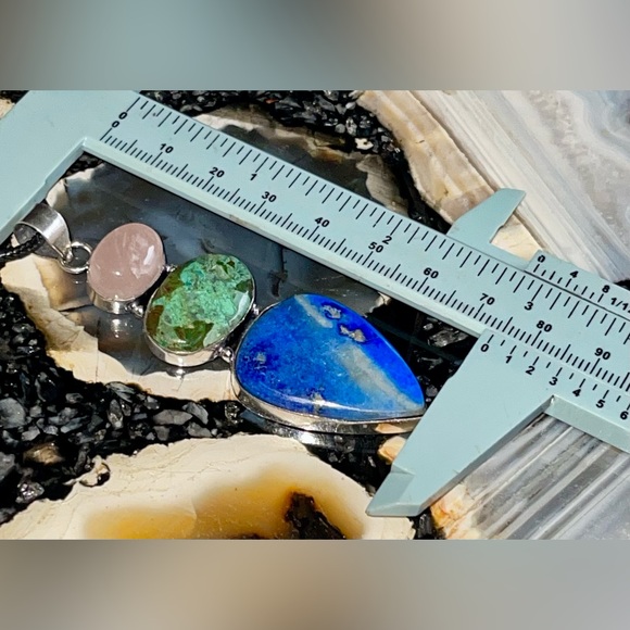 Crystal Pairing of Rose Quartz, Lapis Lazuli & Chrysocolla Pendant 2 7/8” - Picture 14 of 17